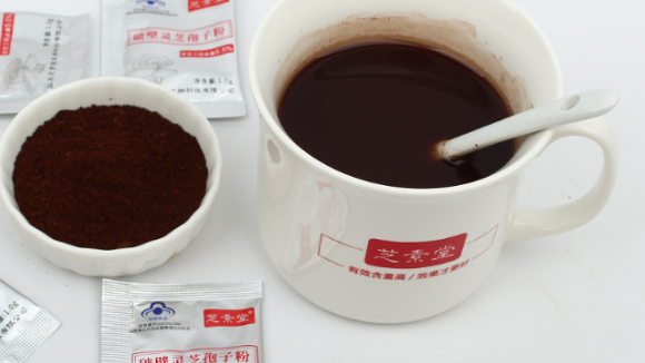 同仁堂灵芝孢子粉胶囊饭前吃还是饭后吃好呢？