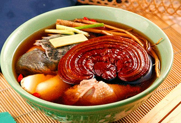 保肝护肝吃什么食物好？灵芝孢子粉听说很不错！